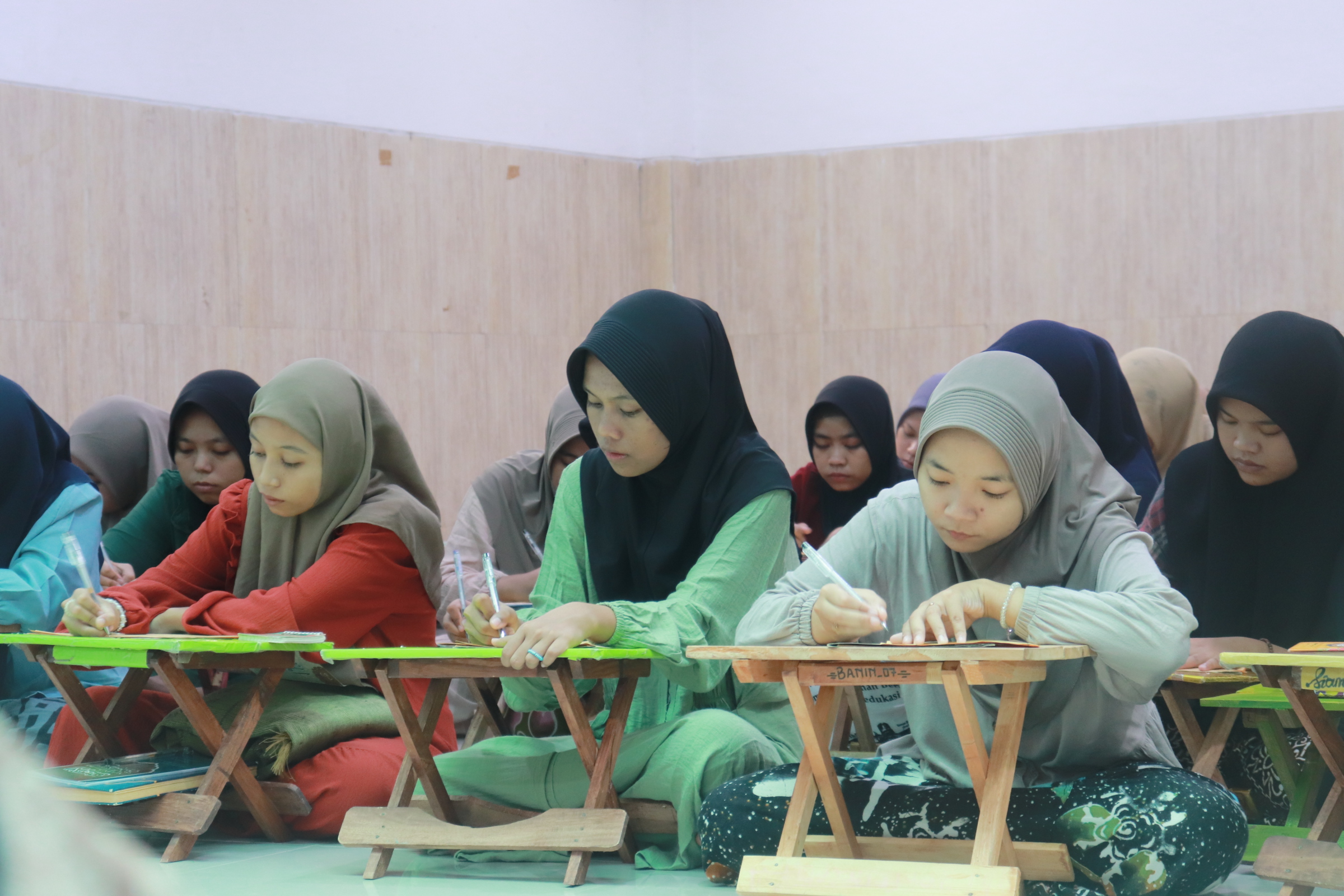 Gambar 2